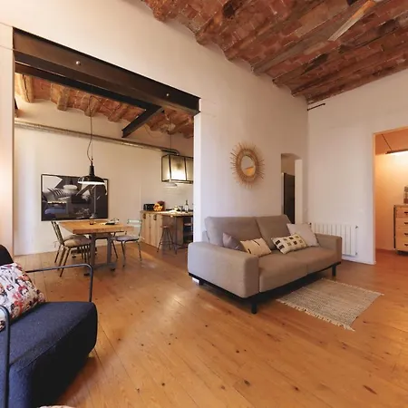 Bravissimo Carrer Nou, Cosy 2-bedroom شقة