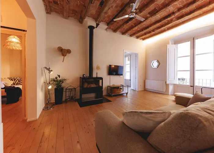 Bravissimo Carrer Nou, Cosy 2-bedroom *